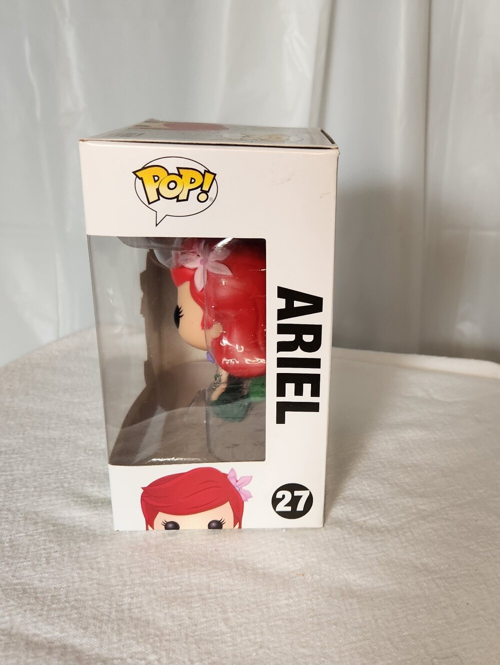 Funko Pop! Disney Ariel Vinyl Figure - Red & Green - Picture 4 of 7